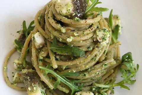 Spaghetti con mazzola e mandorle Manuzzi