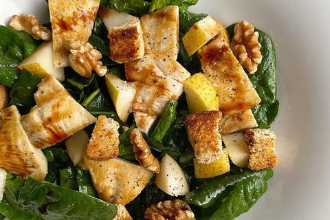 Insalata di spinacini e noci