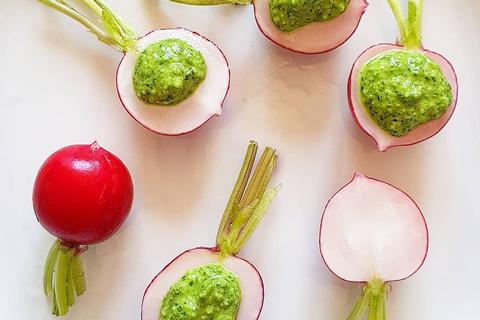 Ravanelli con pesto di anacardi Manuzzi